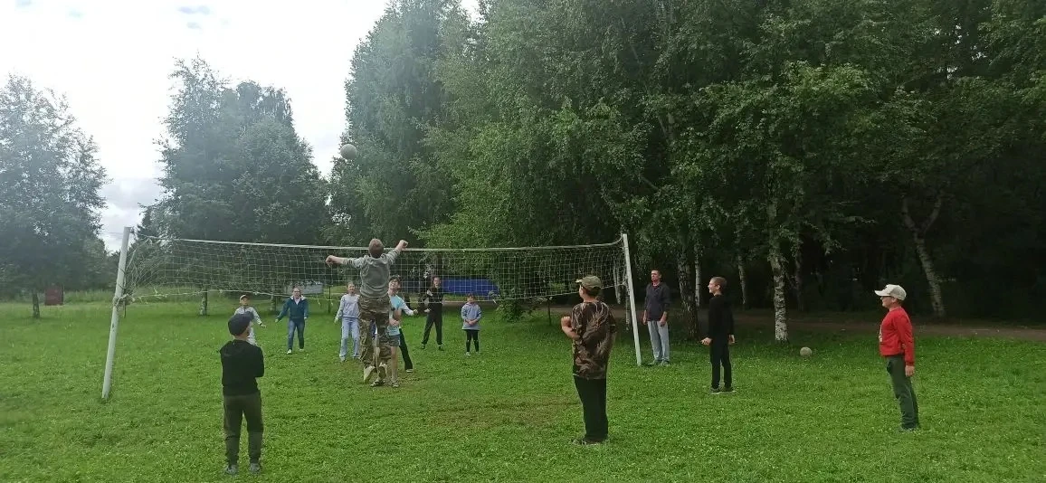 День девятнадцатый. 
Сегодня в лагере дневного пребывания прошли товарищеские встречи по футболу и в