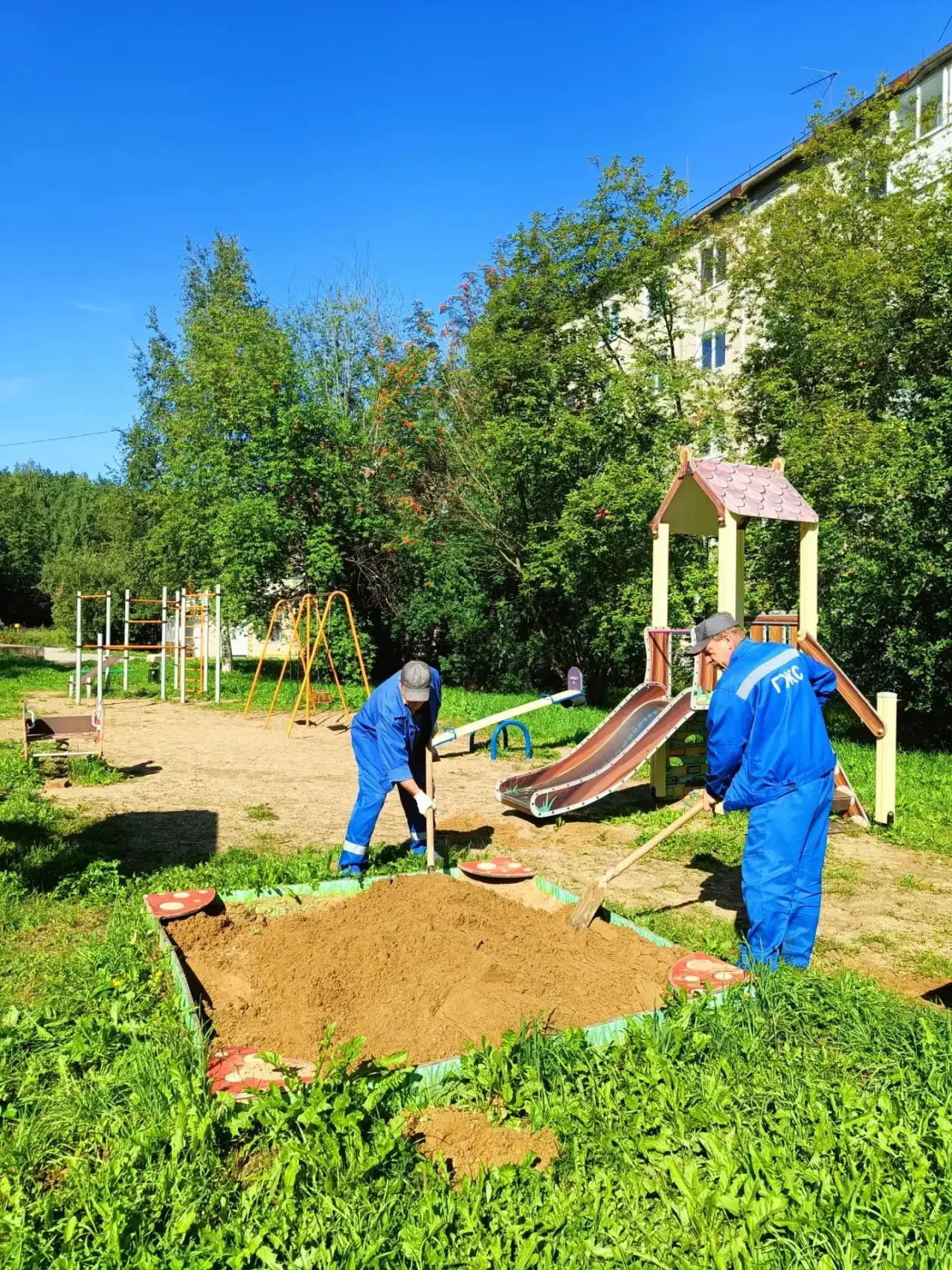 🏖️ Обновили песочницы во дворах