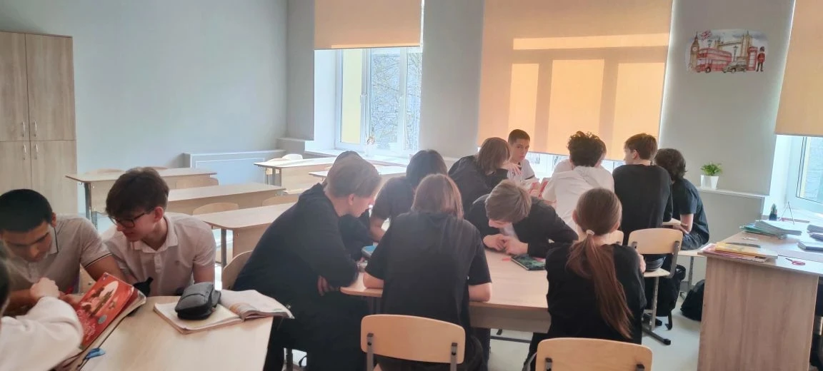 🏫Неделя иностранного языка в Общеобразовательном комплексе имени Владимира Храброго: новые события! 