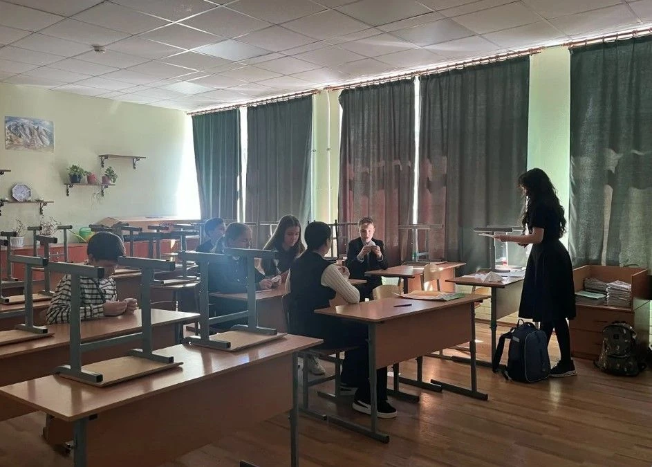 ФЕСТИВАЛЬ ИНТЕЛЛЕКТУАЛЬНЫХ ИГР🦉 💫🚀В пятницу для учащихся 5-6 классов  старшеклассники провели увлека