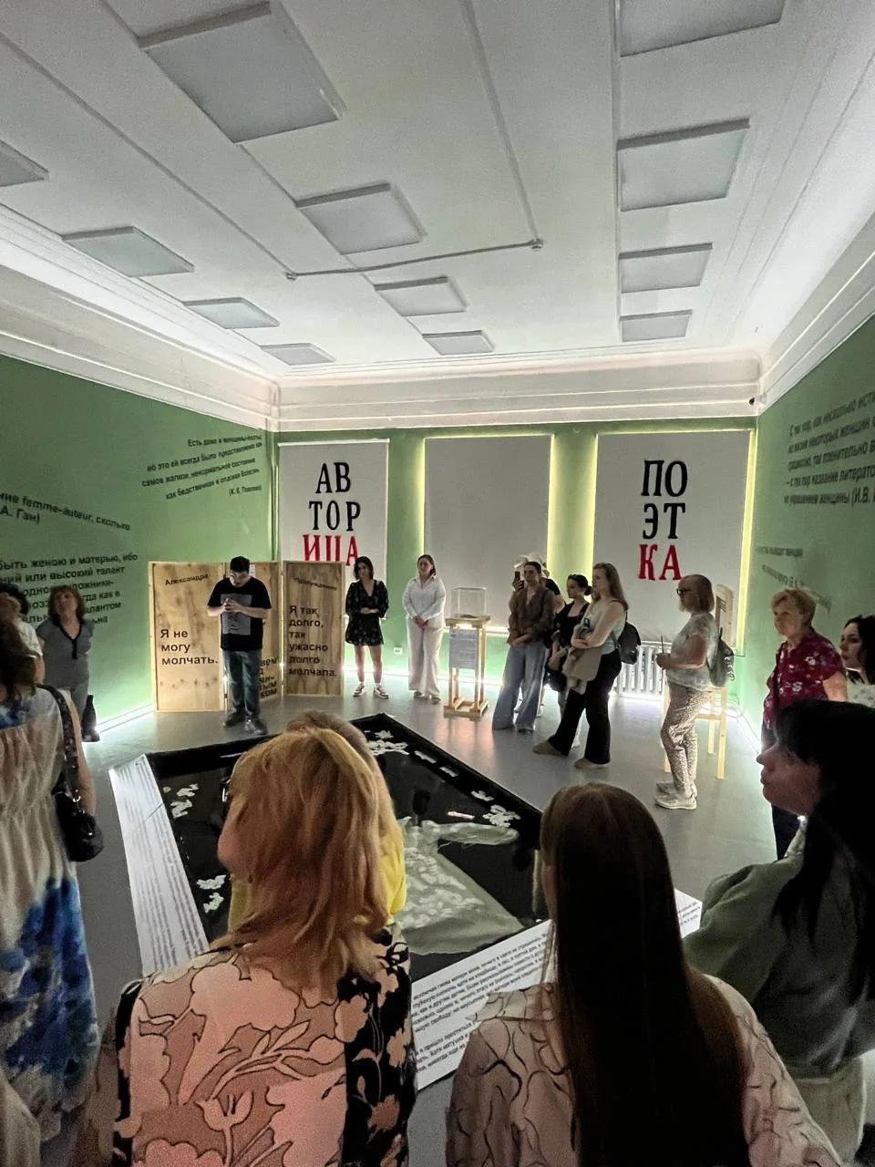 Выставка «КА» в литмузее 
 
На площадке «Горький Центр» представили  проект под названием «КА», что 