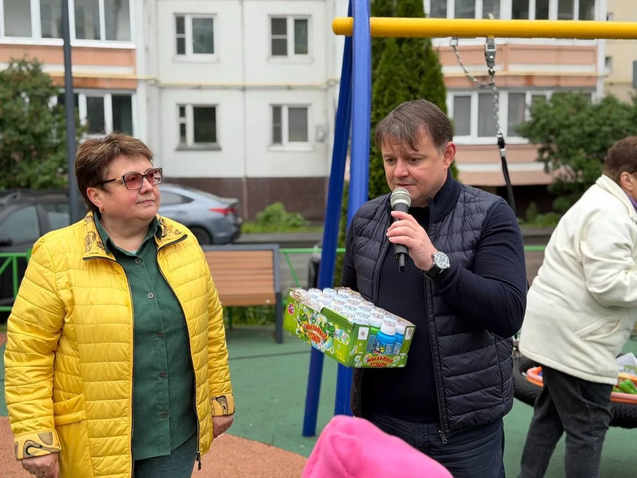 Сосед — это больше, чем просто человек за стенкой! 🏠🤝