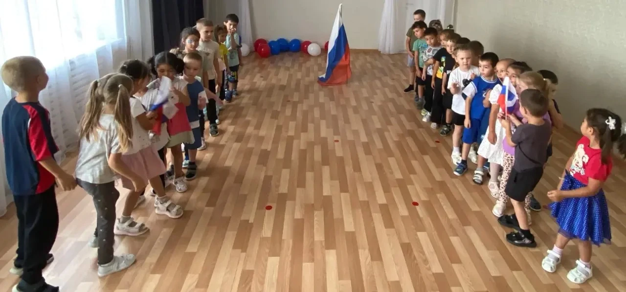 Каждый год 22 августа в России отмечается 🇷🇺 День Государственного флага Российской Ф...