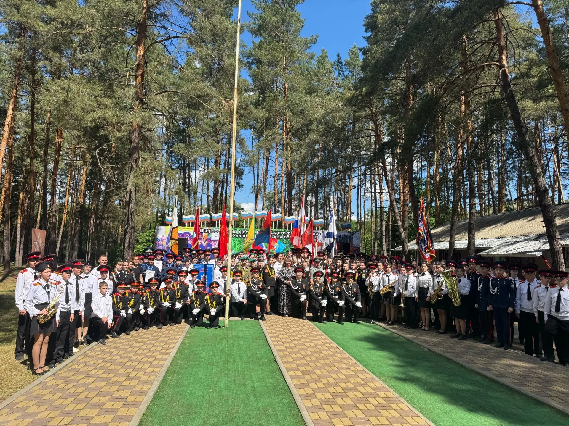 Сборная команда Луганского кадетского корпуса — триумф на Всероссийском фестивале «Кадетская симфони