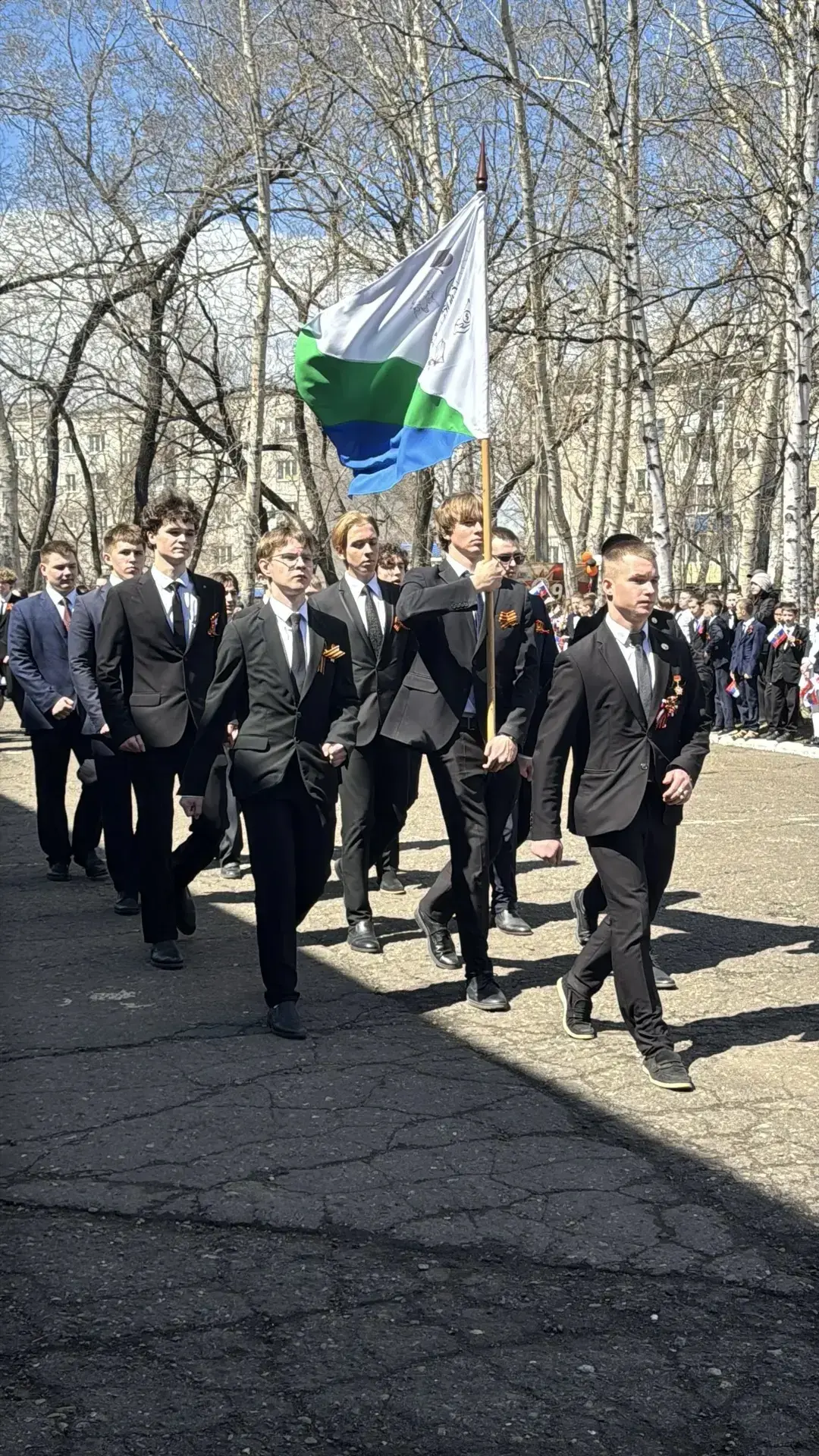 🌟🎖️ В Центре образования «Открытие» прошел традиционный Парад Победы: память жива!  В честь великого