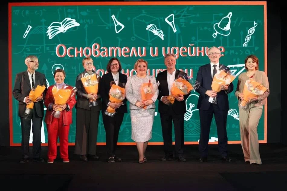 🎉С Днем рождения, МАКО!