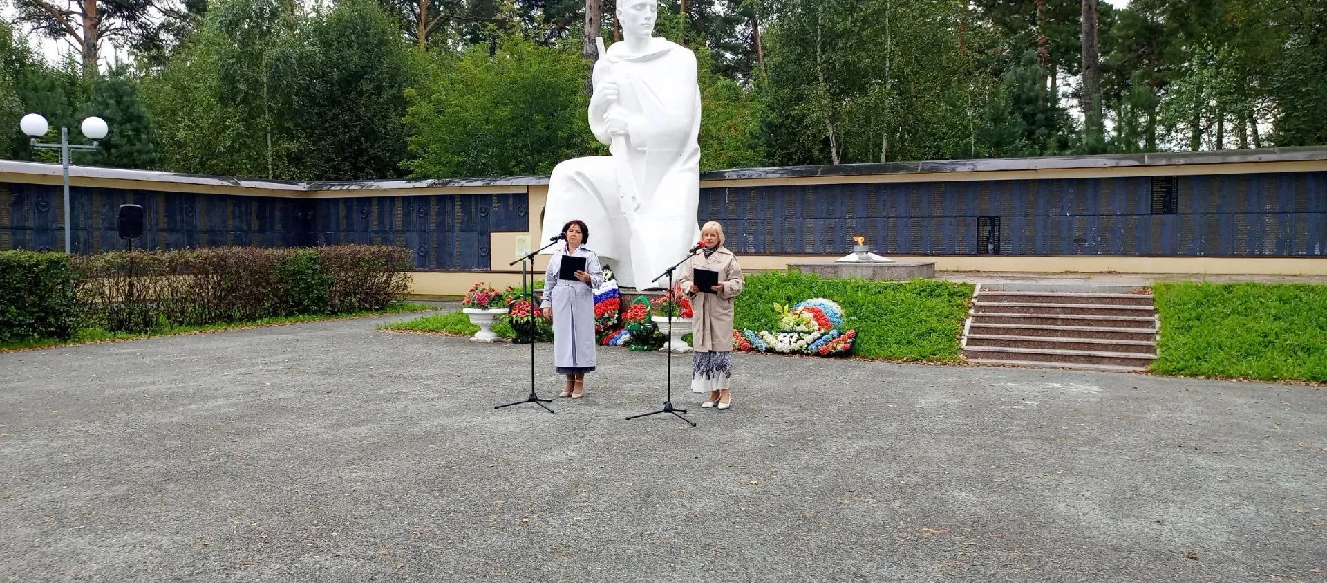3 сентября в мемориальном комплексе «Победа» прошёл митинг памяти, приуроченный ко Дню ...