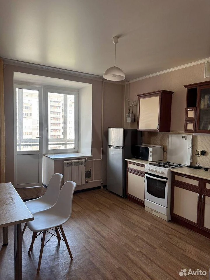 Сдам без посредников: 1-комнатная квартира, 43м²