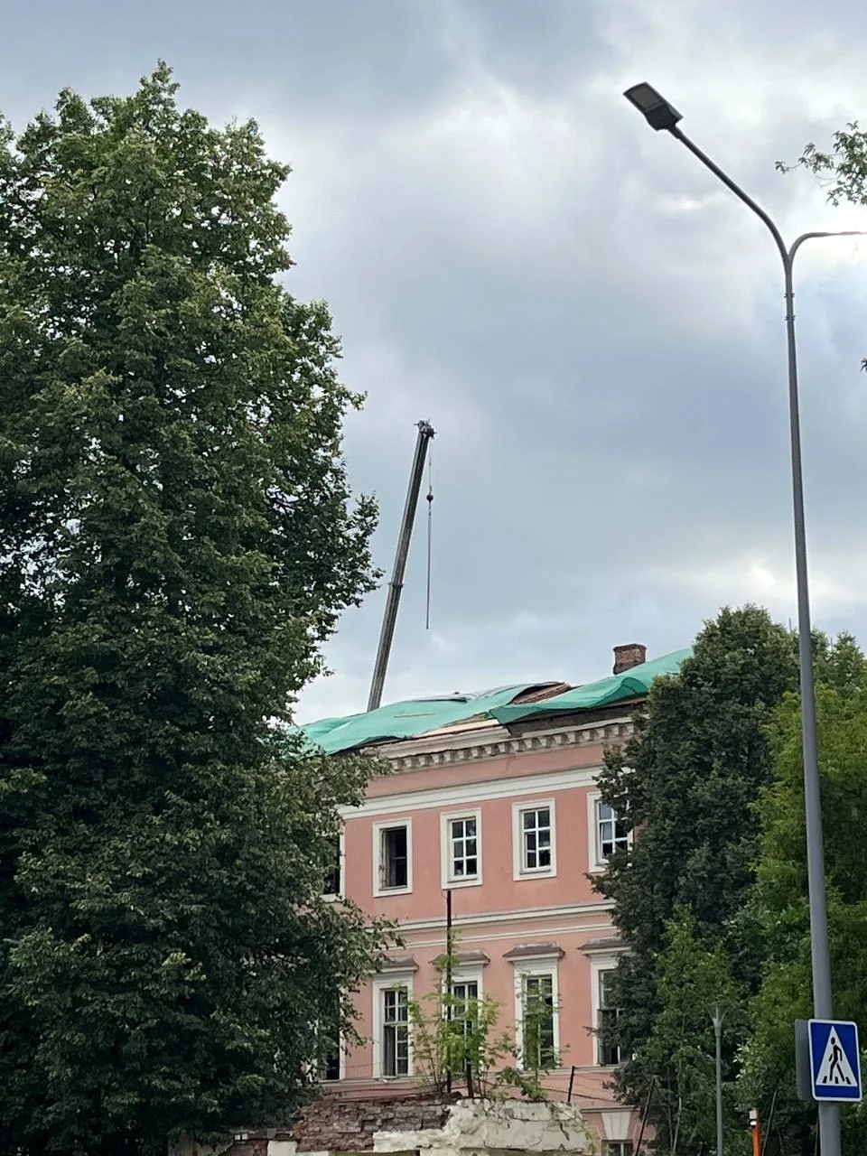 Реконструкция Екатерининского дворца продолжается.