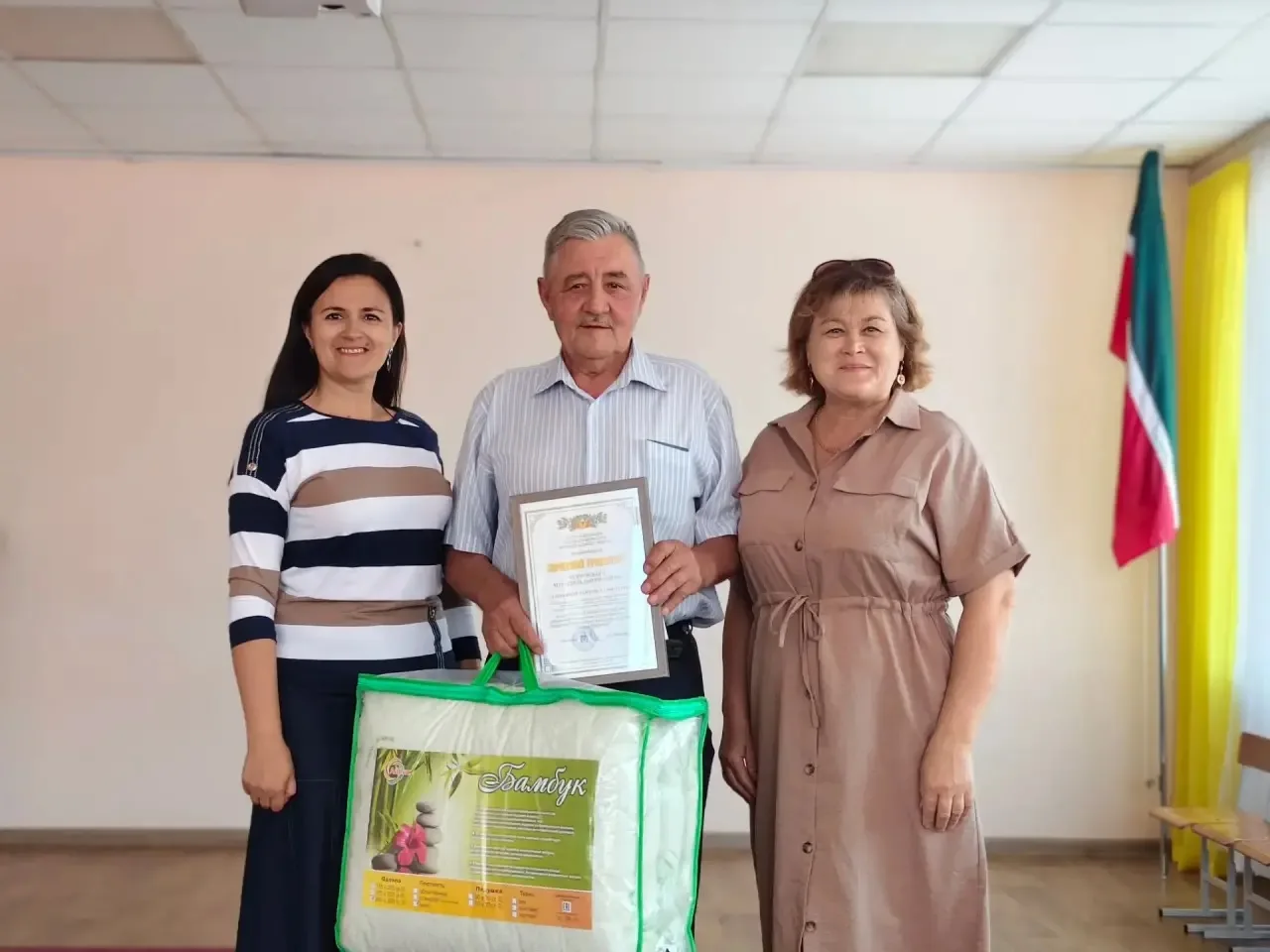 Поздравляем нашего сторожа Рамиль Камиловича  с 70-летним юбилеем! 🎊🎊🎊 Хотим пожелат...