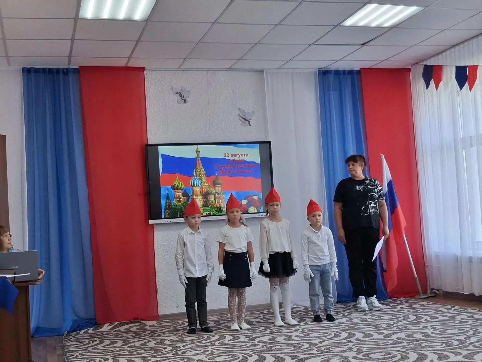 🇷🇺Белый - облако большое,