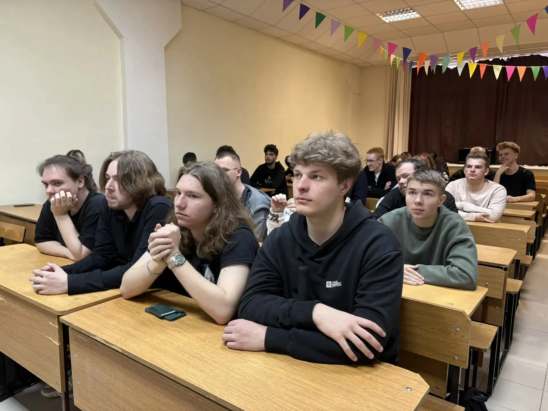 🧠 Искусственный интеллект в образовании.   21 апреля 2026 года филиал РТУ МИРЭА в Ставрополе стал  д
