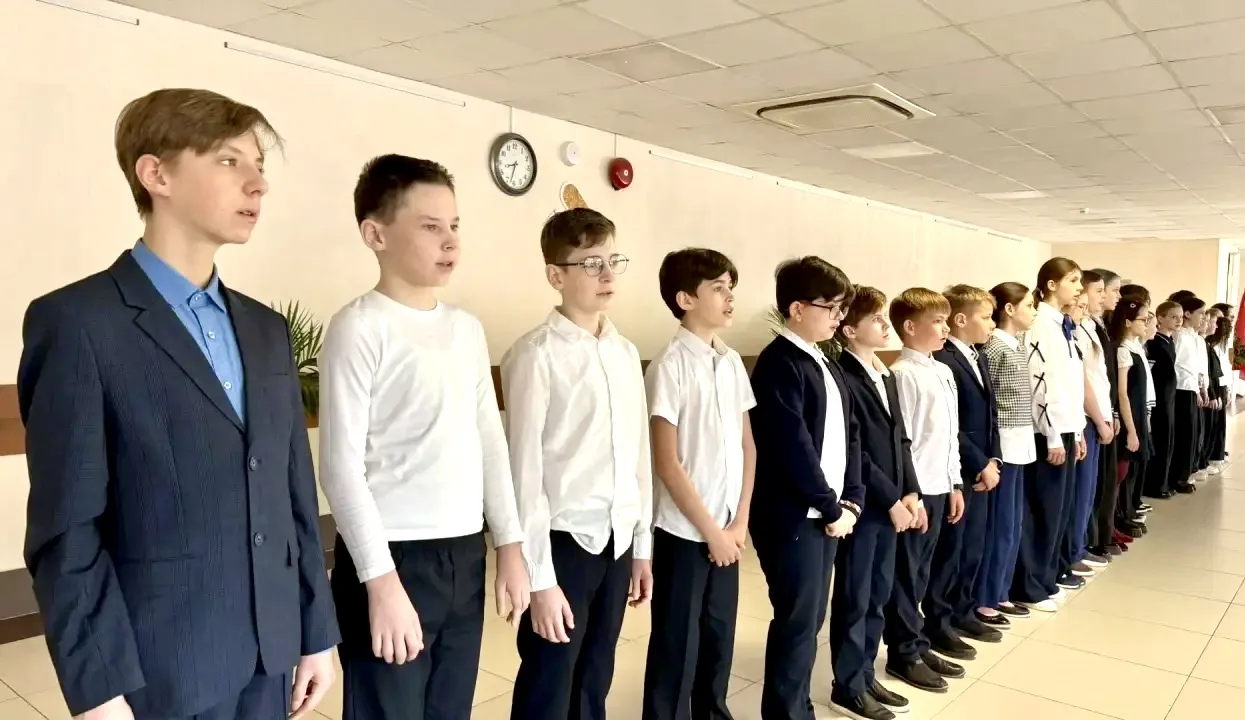 Всем привет!  🚀 Стартовали в новую учебную неделю.   🙌 Впереди очень много дел и событий, которыми м