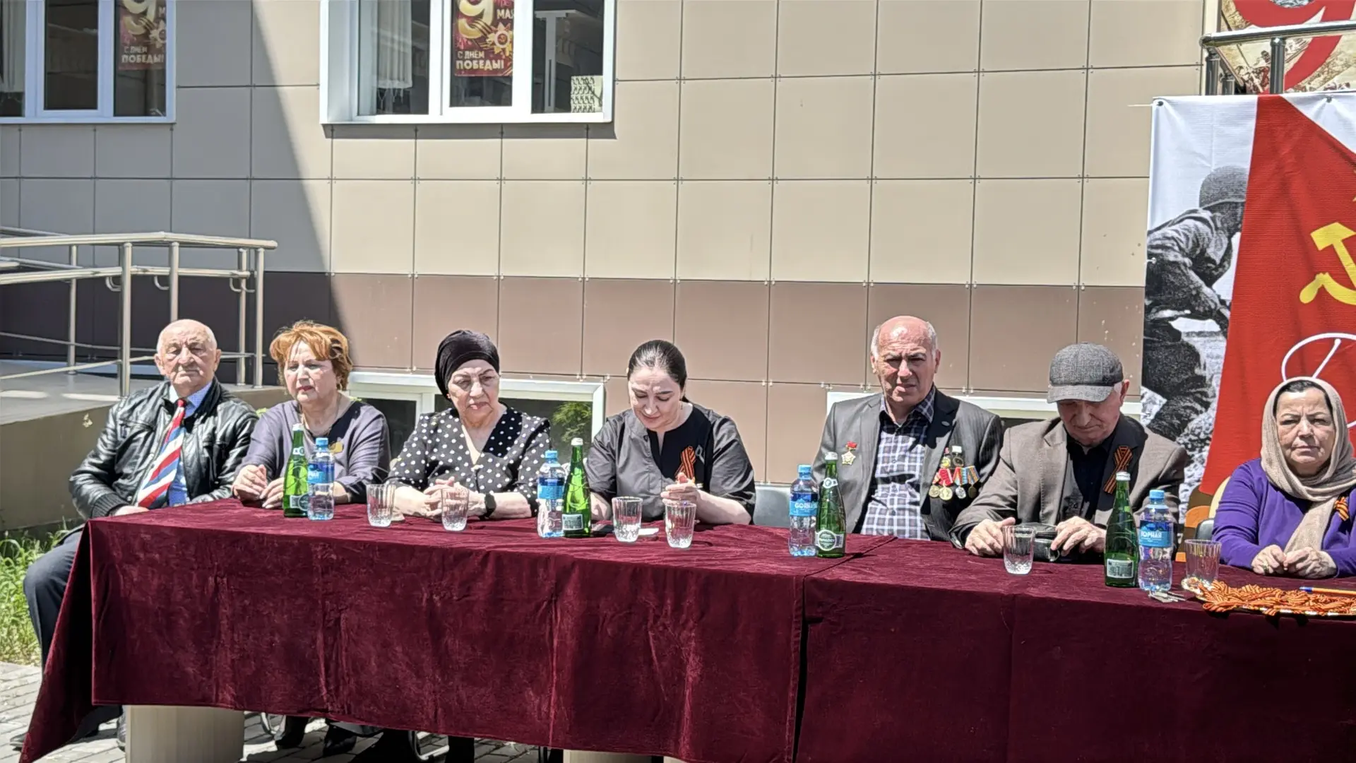 ▌ Память, гордость и преемственность поколений  В школе №27 имени Тхаро Абатаева 7 мая прошёл масшта