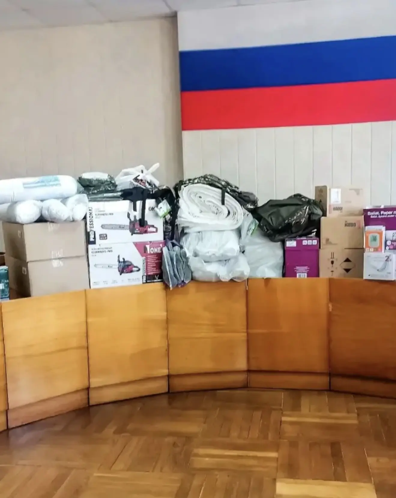 Жители Зеленчукского района передали военнослужащим 34-й отдельной гвардейской мотостре...