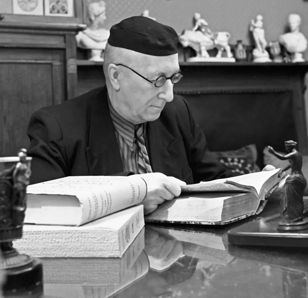 📖 «Русско-Византийский вестник»: Лосевская симфония мысли

Рады представить 4-й номер нашего журнал