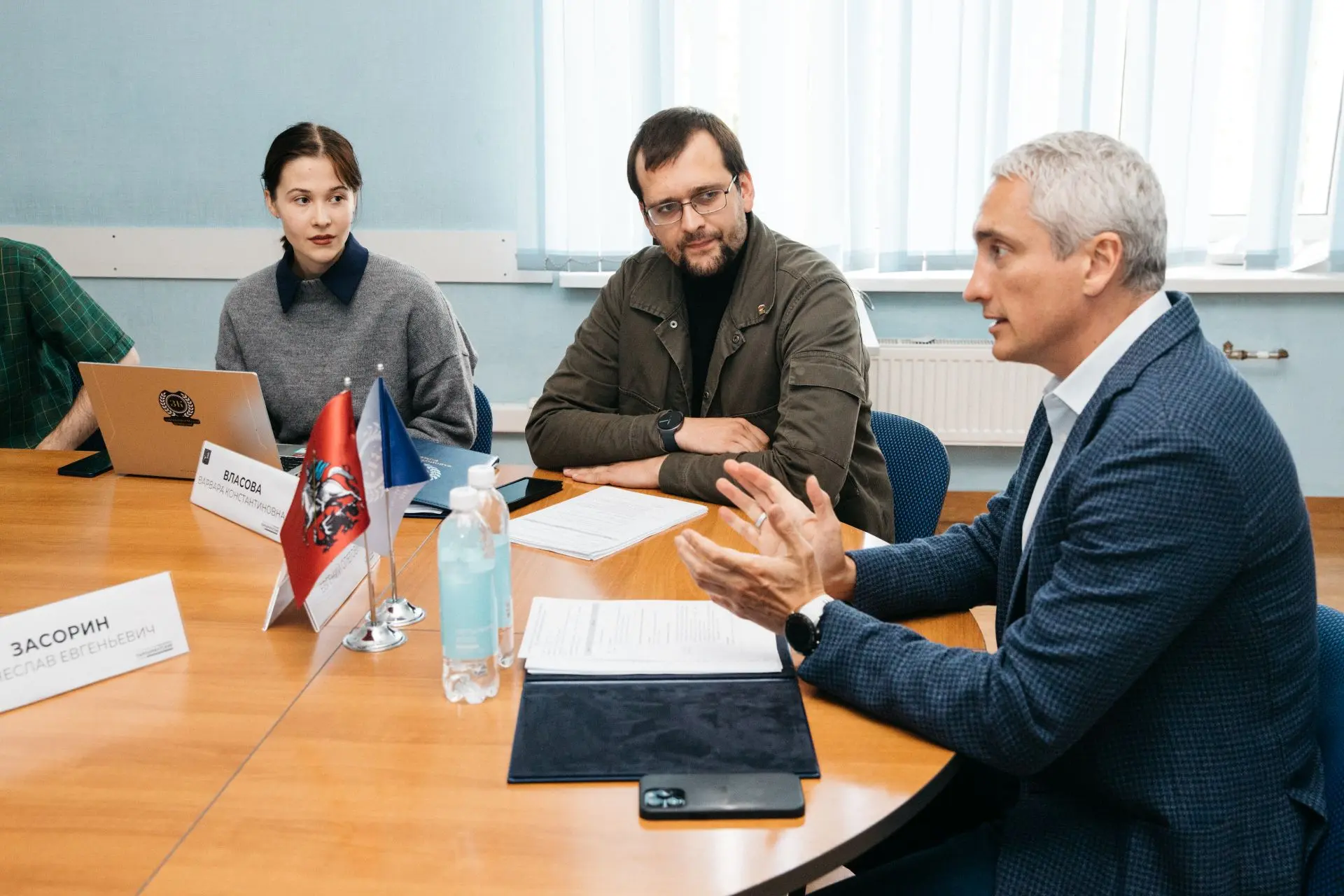 КРУГЛЫЙ СТОЛ ЗАКОНОТВОРЧЕСКОЙ КОМИССИИ!