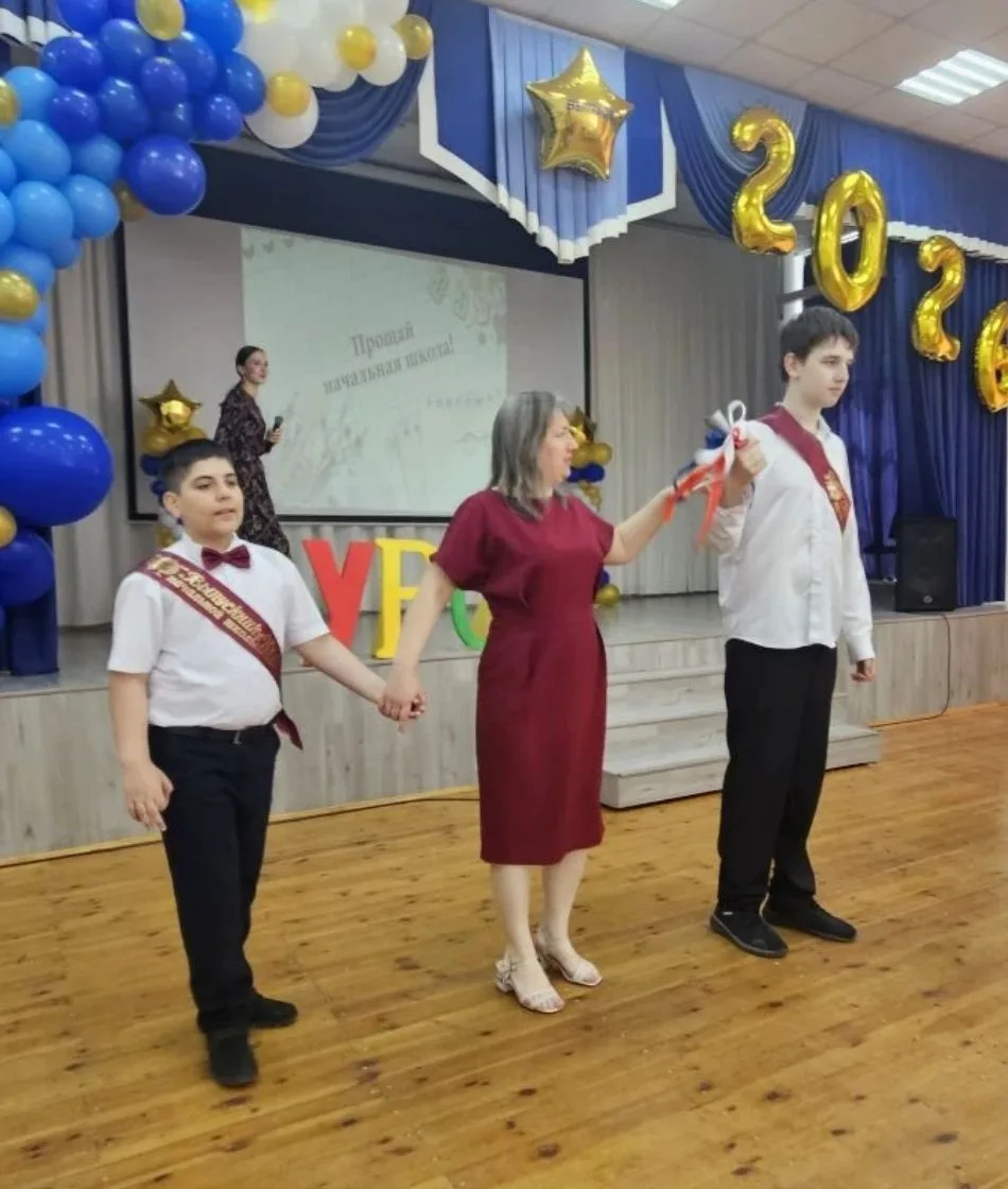 🎓Последний звонок в ресурсном классе      В последние дни мая прозвенел последний звонок для первых 