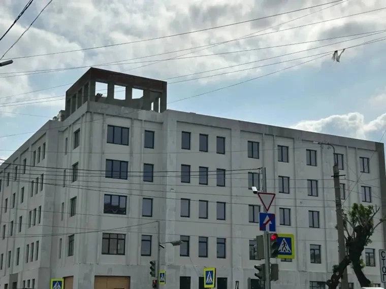 Пятизвездочную гостиницу в Кургане достроят в 2027 года — сроки перенесли.