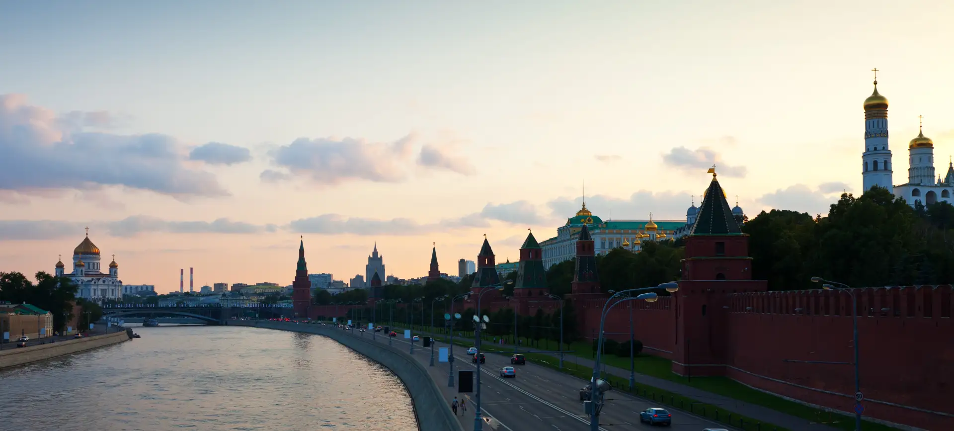 С Днём России, друзья!🇷🇺

Россия — это страна, объединившая множество народов, языков и традиций.
