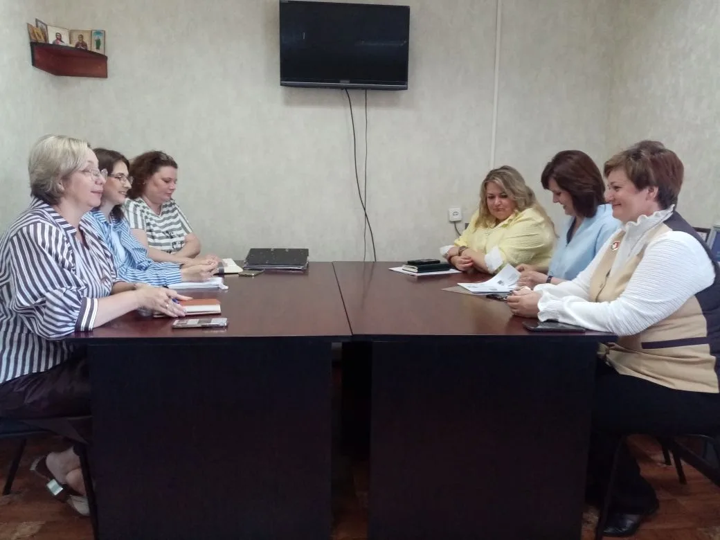 В Управлении социальной защиты населения состоялась рабочая встреча руководителей и специалистов учр