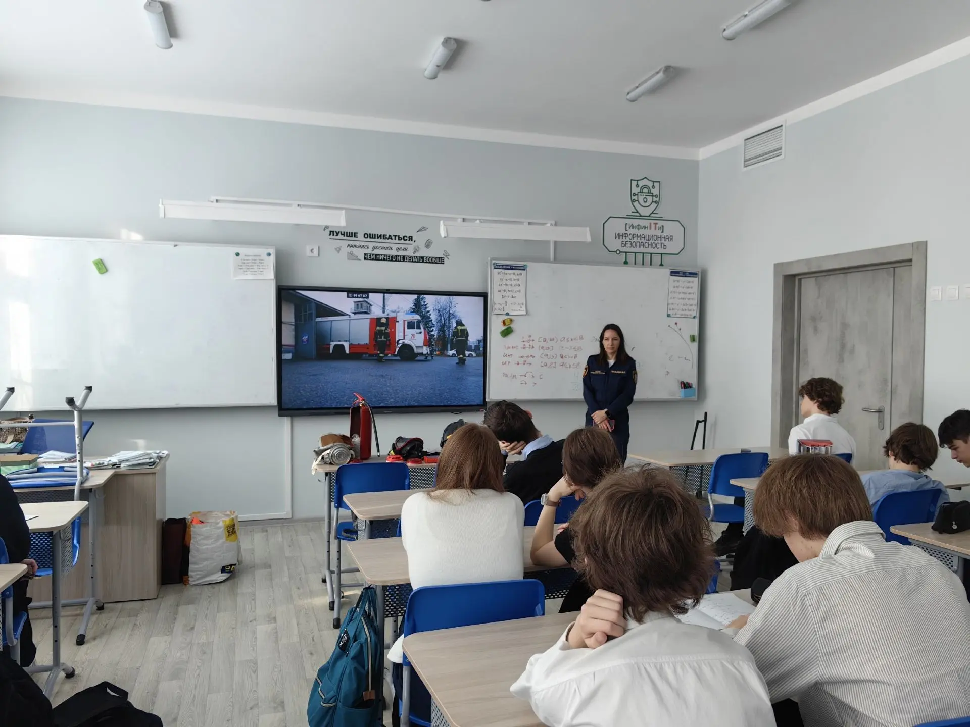 🚒 Пожарно-спасательные отряды: главное за неделю   ⭐ ПСО Адмиралтейского района Сотрудники отряда пр