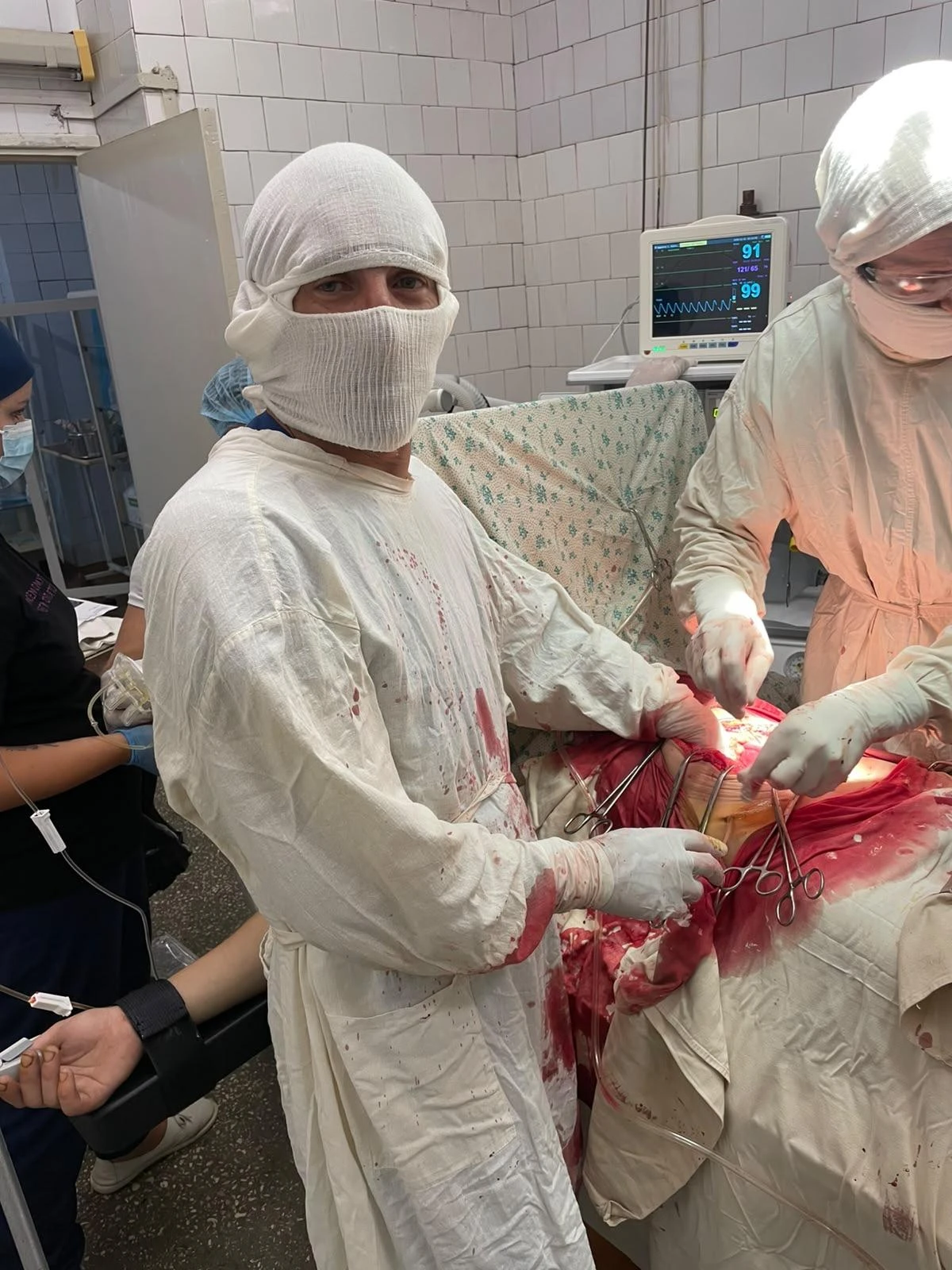 Медики из Дагестана оказали помощь более 3500 пациентам в Запорожской области