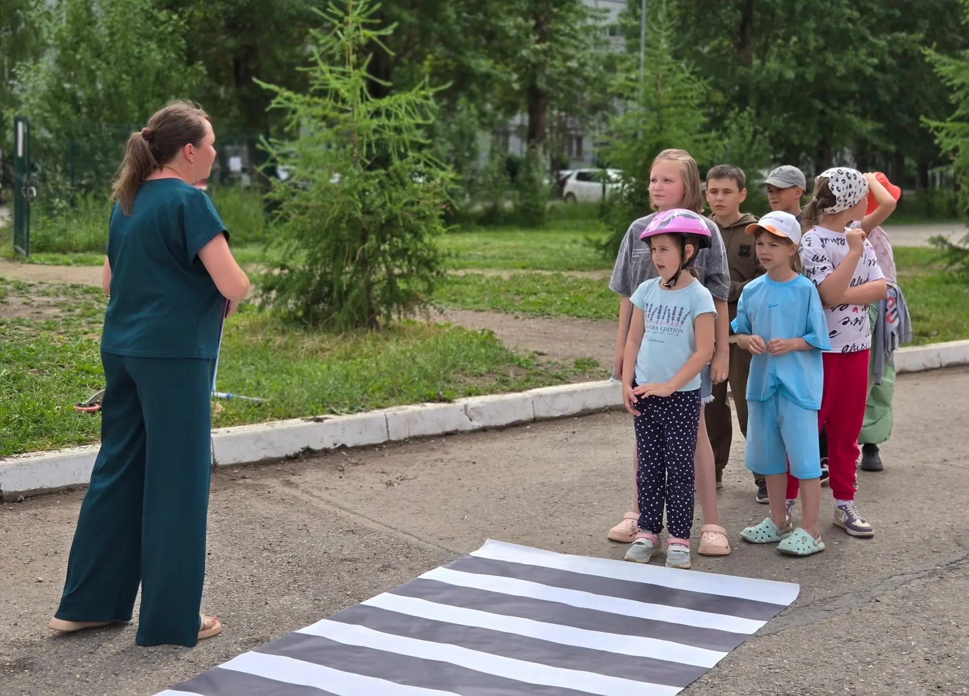 ✅ЮИД ЦО42

☀️Лето — это долгожданная свобода, но безопасность важнее веселья! 

😊Каникулы — время, 