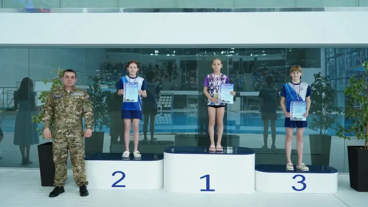 🥇Поздравляем Габову Марию, ученицу 4 «А» класса, с победой в прыжках в воду на Первенстве Октябрьск