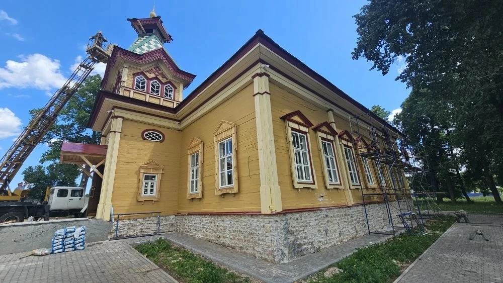 🏛В Менделеевском районе реставрируется «Здание ремесленного училища»

🔸История здания начинается с