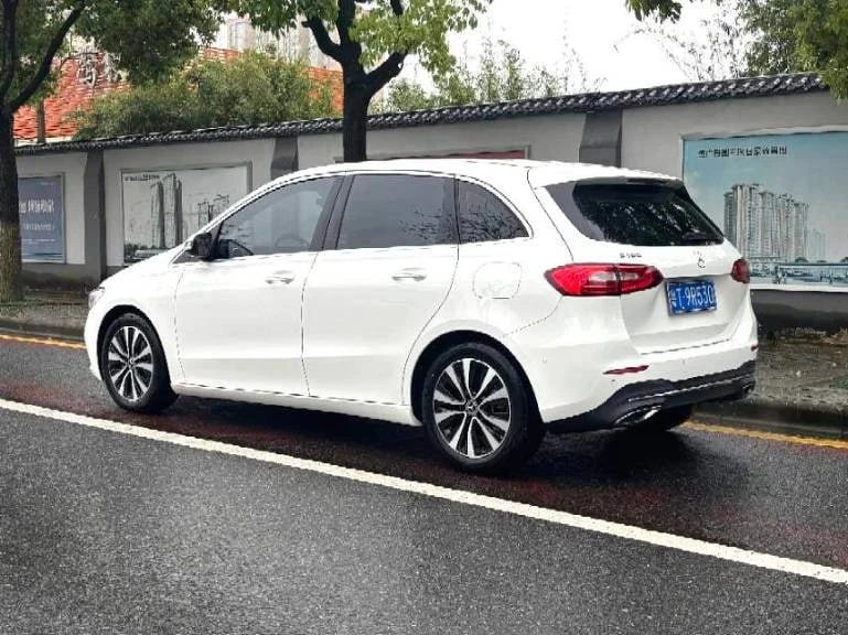 🔥В ПРОДАЖЕ🔥 Mercedes-Benz B-class B 180 fashion type  🇨🇳Китай • 2021/09 • 1.3 л. бензин/ 136 л.с./2W