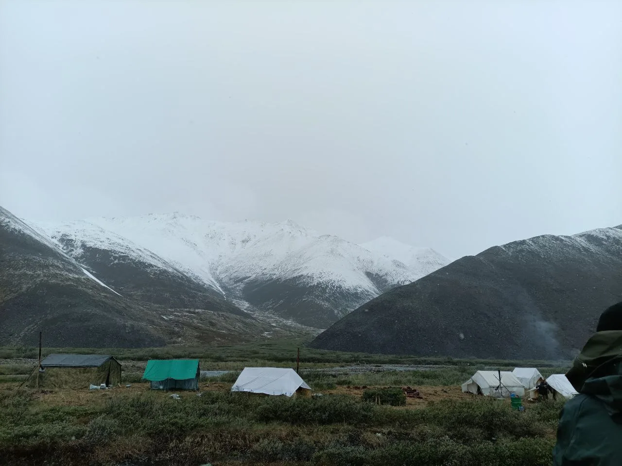 🏞 «В дебри сказочной тайги»: доставка персонала и оборудования на месторождения от «КМ...