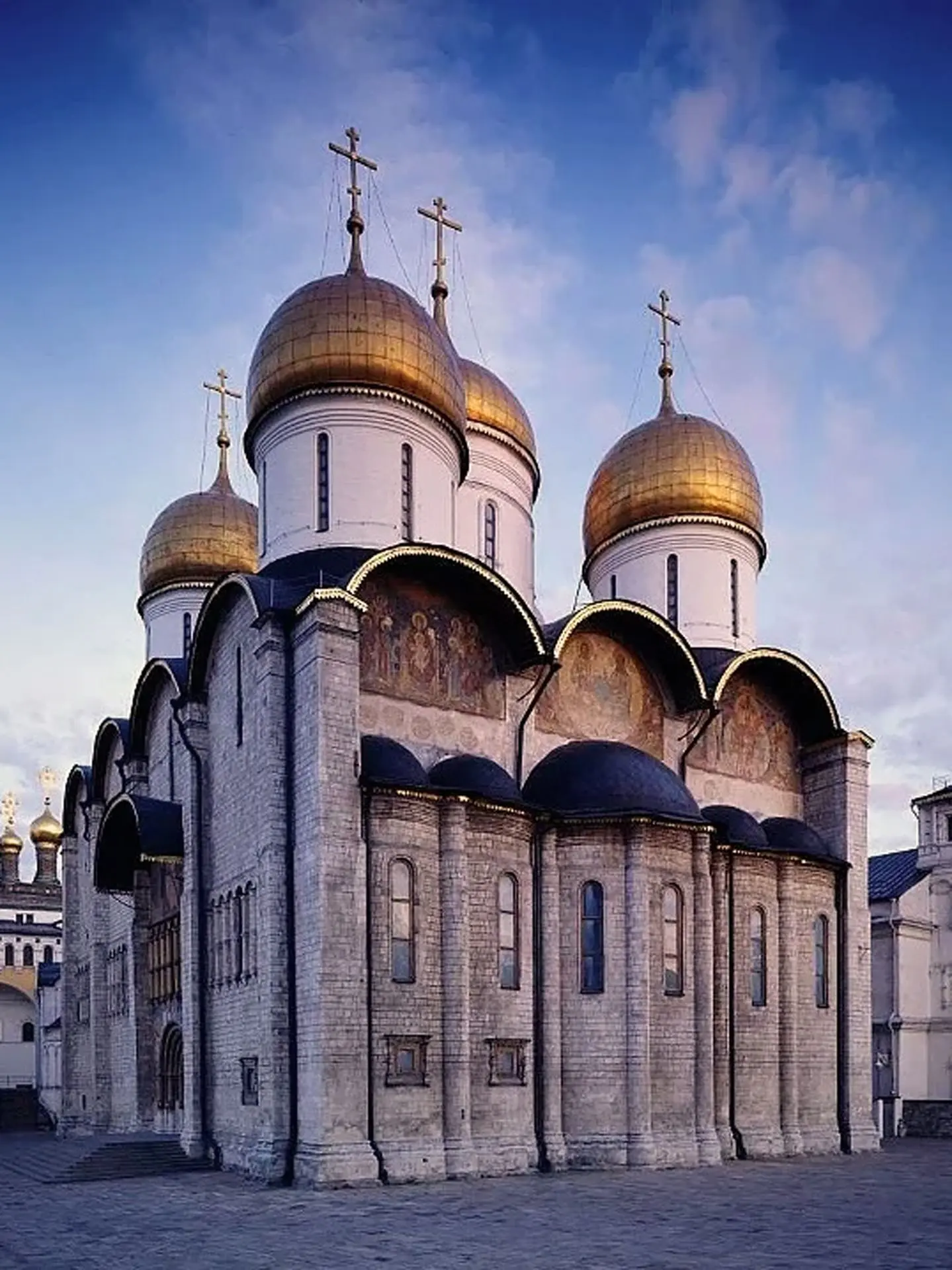 ✨✨✨ Сразу два события подводят нас сегодня к разговору о Московском Кремле...