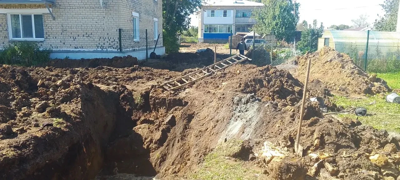 ⚡️ В Каменском районе прокуратура выясняет  обстоятельства гибели мужчины при выполнени...