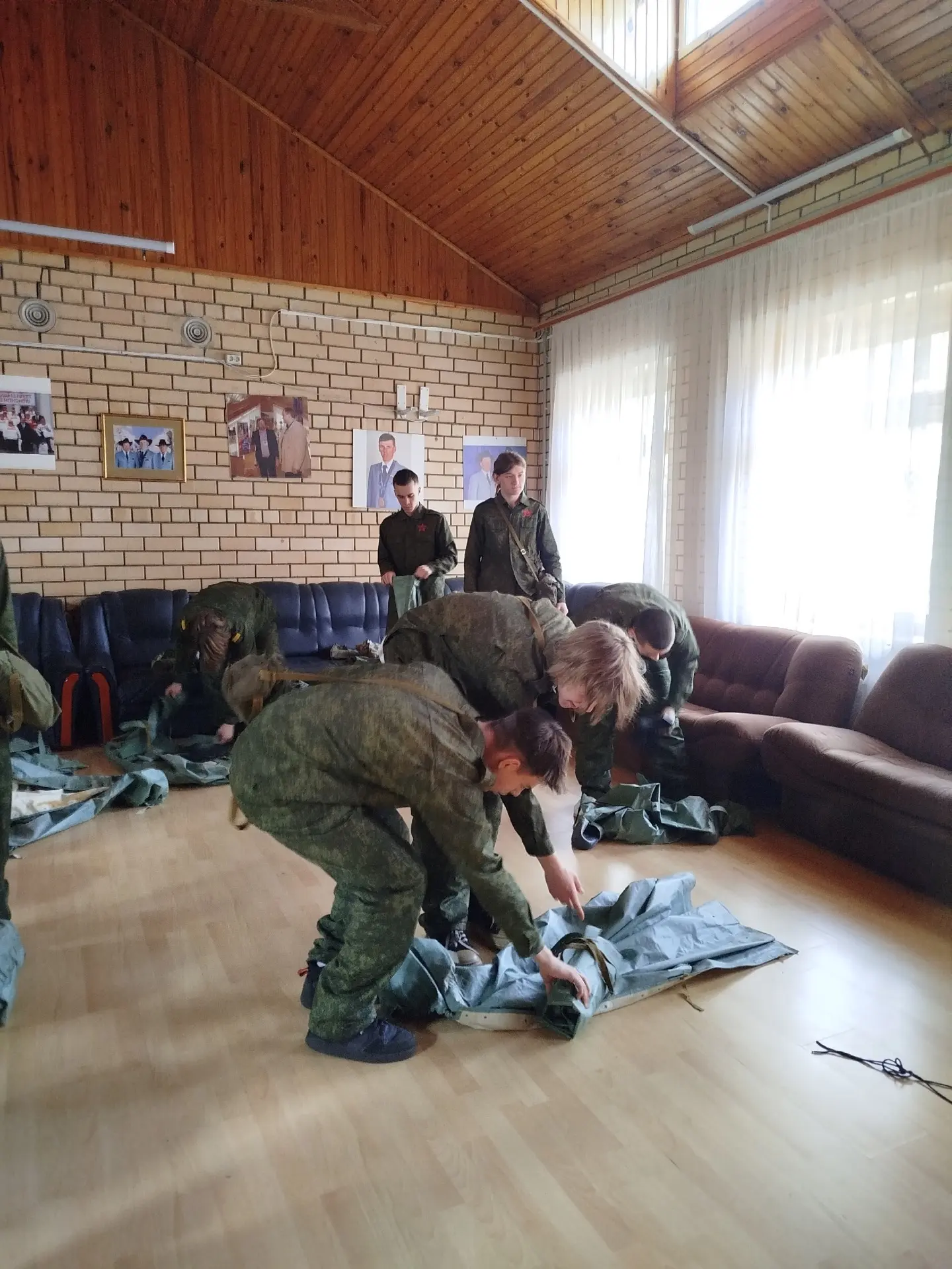 2⃣ Второй день учебных сборов    Курсанты адаптируются к распорядку дня - ранний подъем, утренняя за