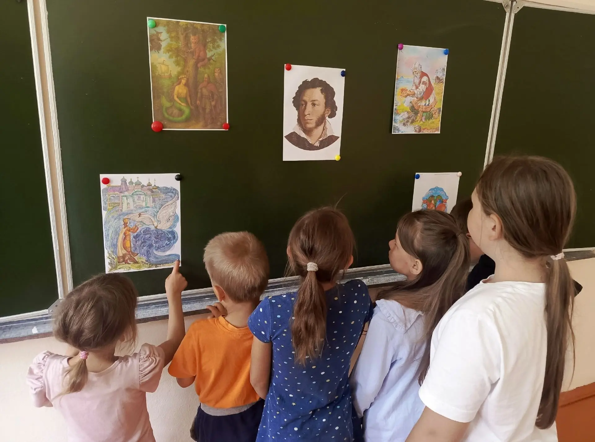 День русского языка  
5 июня в пришкольном лагере "Муравейник" в рамках Всероссийской акции "Великий