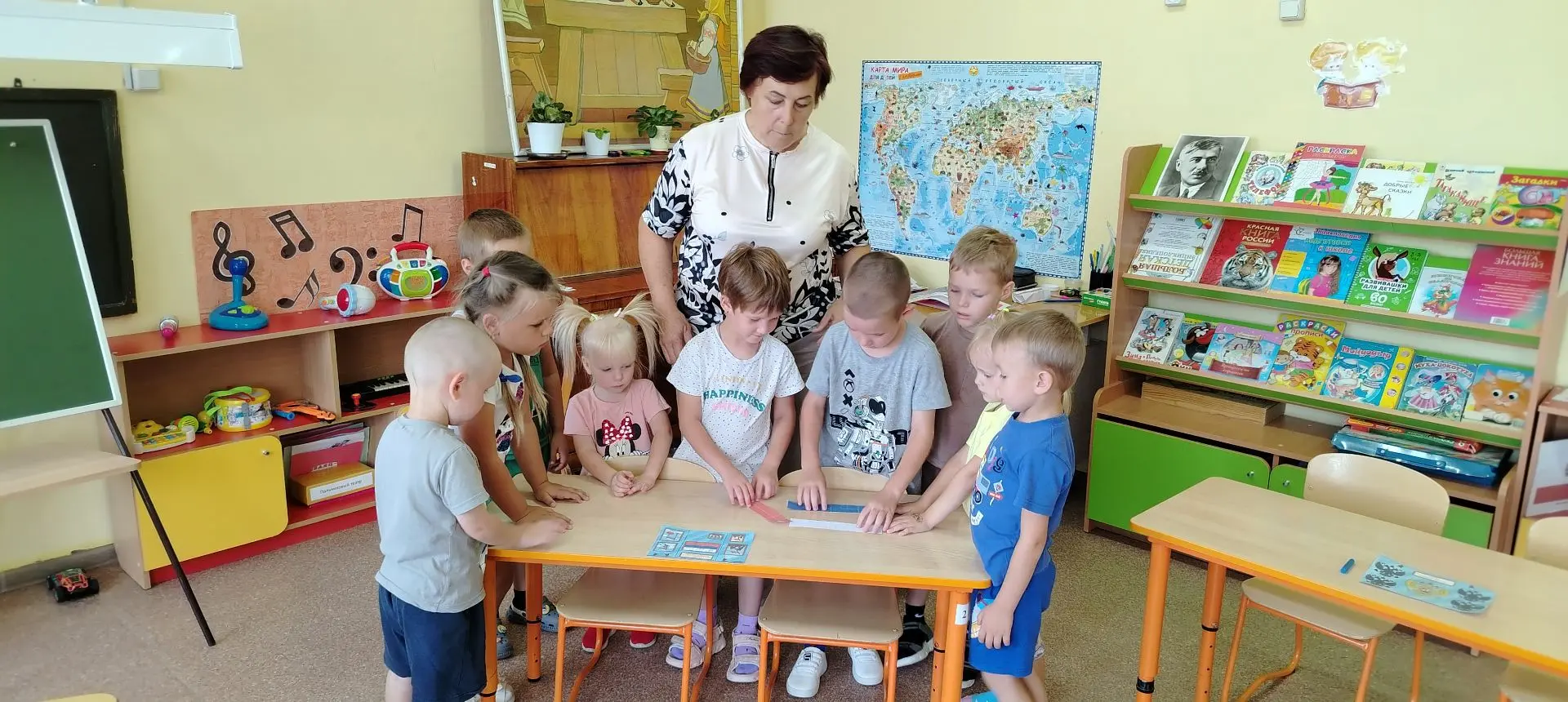 В преддверии Дня Государственного флага Российской Федерации, который ежегодно отмечает...