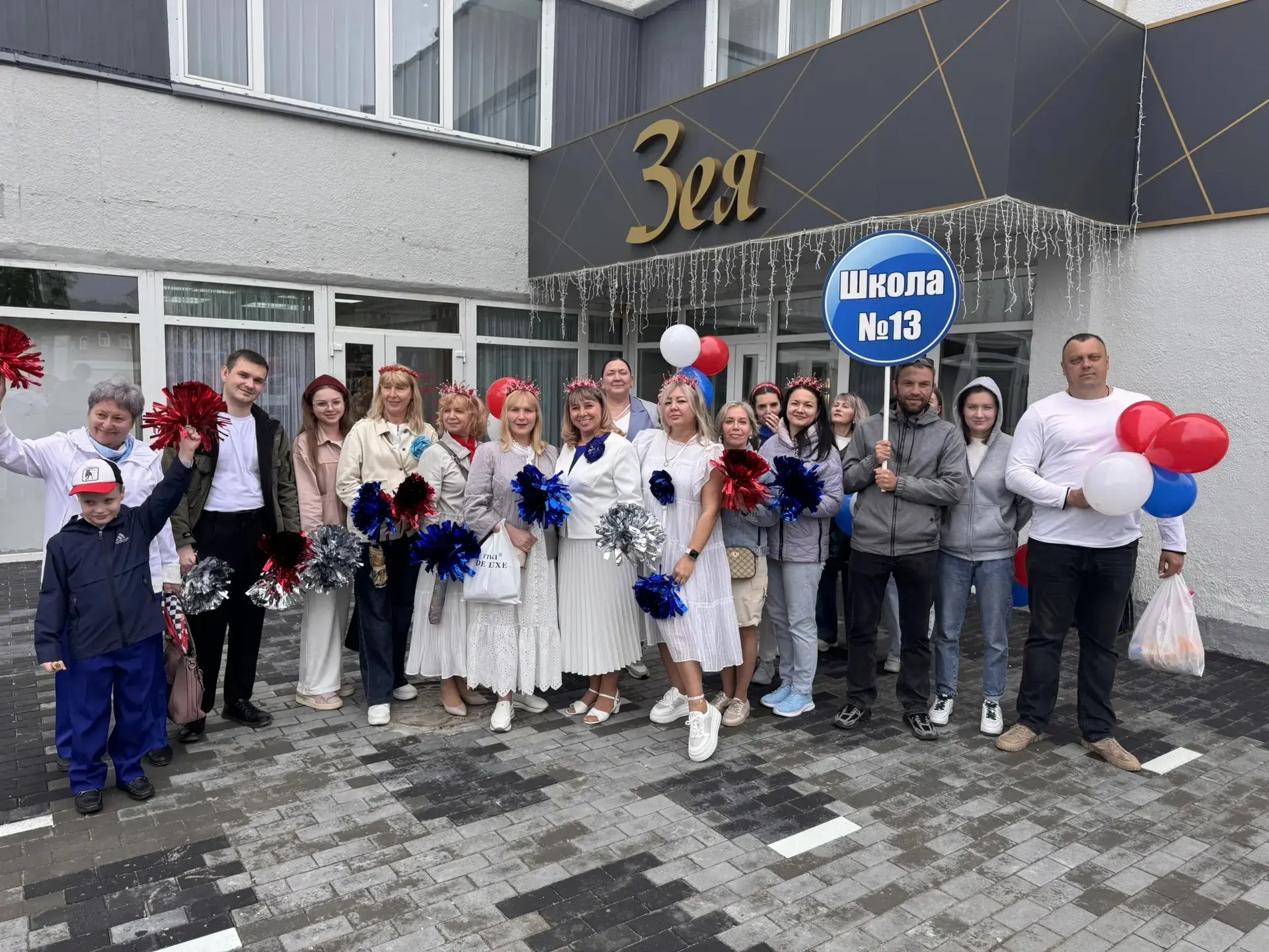 В этом году День рождения города празднуем целую неделю!
Началось все в понедельник, 1 июня.
Каждый 