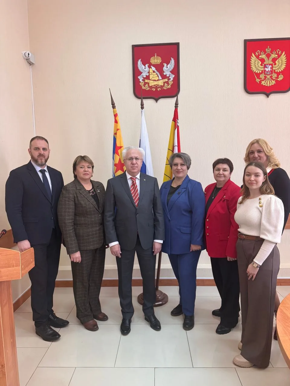 🏆 В Нововоронеже вручили благодарственное письмо проекта «Шинный ренессанс» за вклад в переработку 