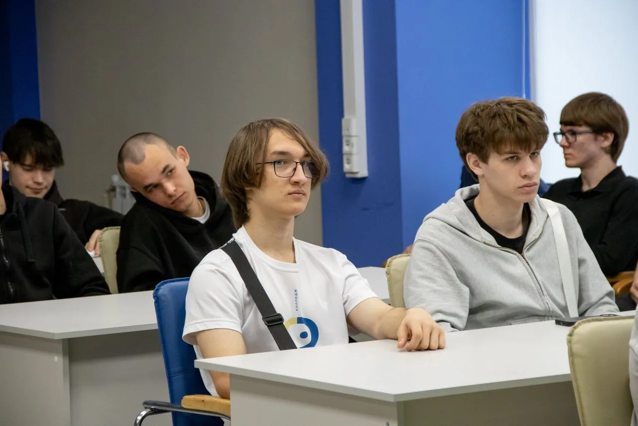 🎓 Электротехнический факультет продолжает профориентационную работу, направленную на знакомство буду