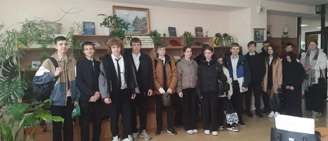 📌 Ученики 📚 9б класса 🎥 вместе с классным руководителем Лащук Е. С. 👨‍🏫 посетили Филиал ФГБОУ ВО «Ку