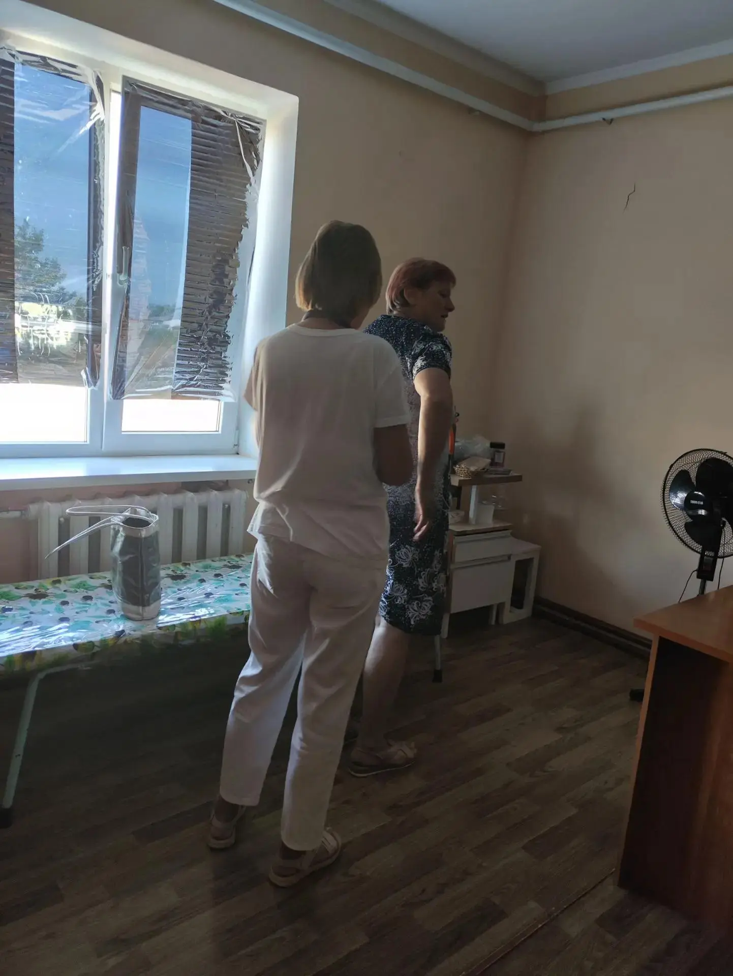 🚑 Врачи Горностаевской ЦРБ провели выездной прием в селе Константиновка