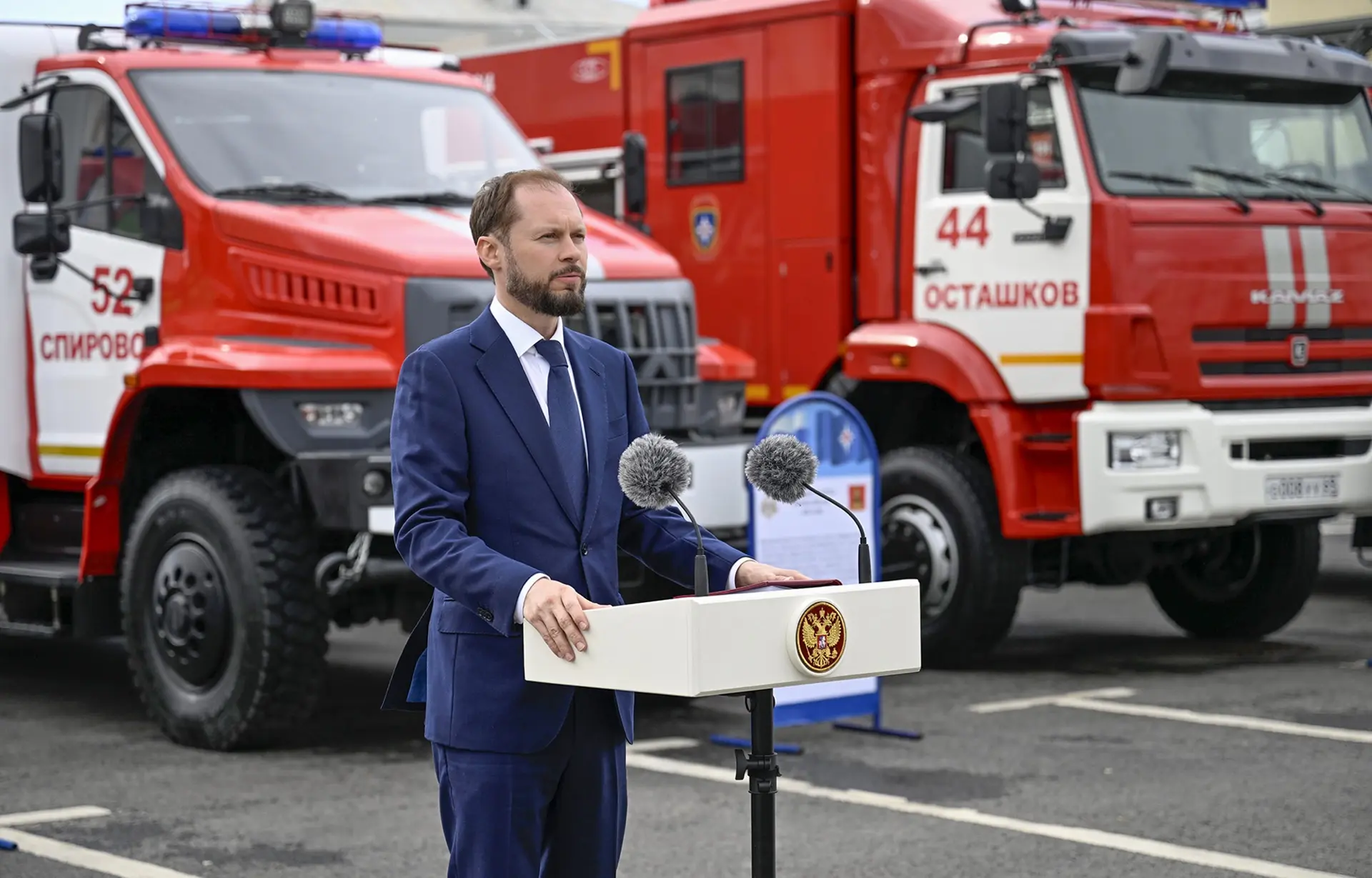 Вместе с главой МЧС России Александром Куренковым сегодня передали нашим тверским спаса...