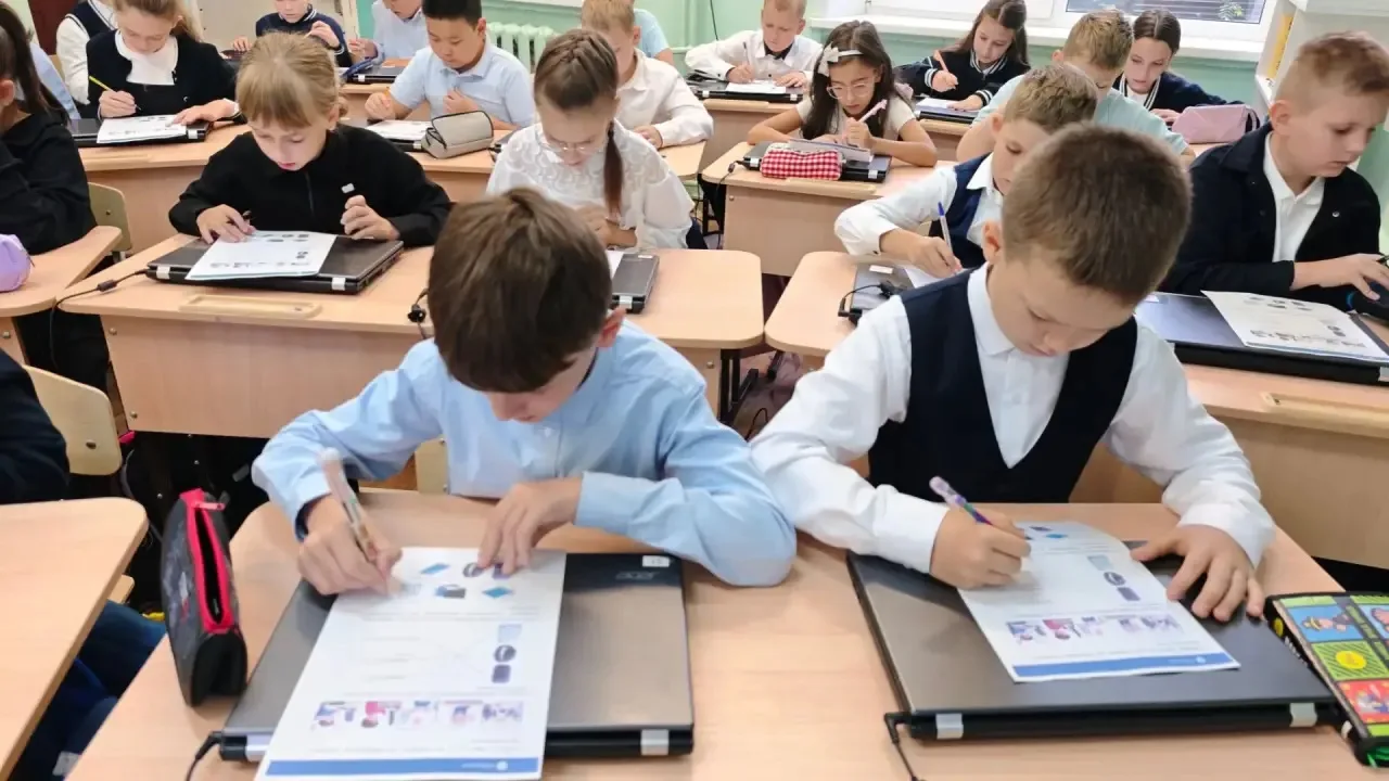 💻На этой неделе наши ученики из 2 «М», 3 «В» и 4 «А» классов стали участниками важного...