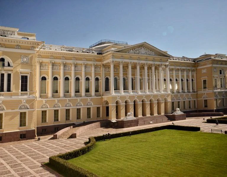 Михайловский дворец 🏛️