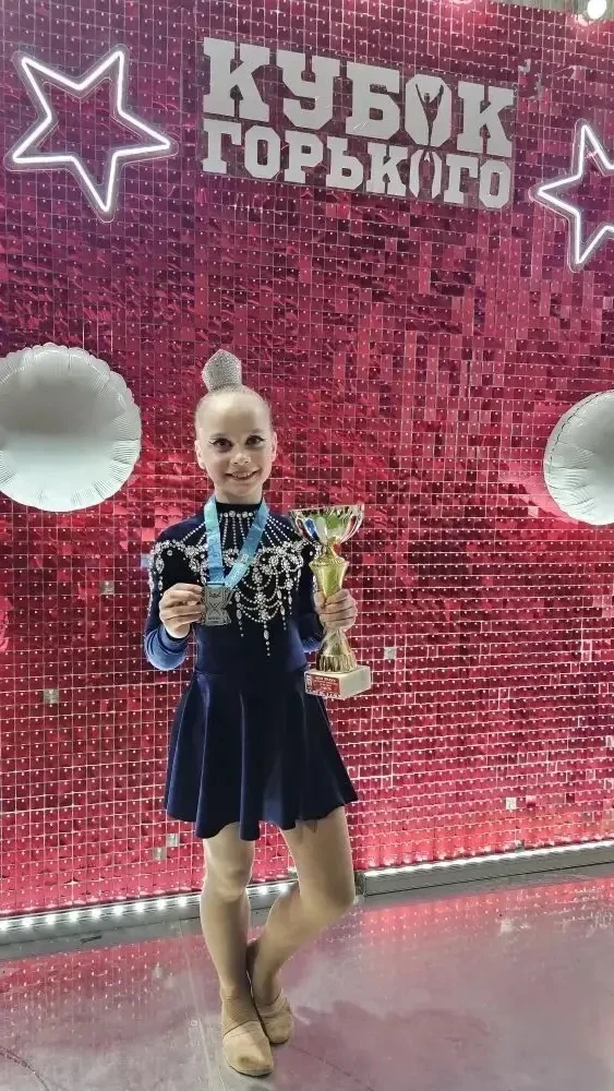 🏆 Кулиниченко Алиса, ученица 4 «Д» класса МАОУ «Гимназия №34», приняла участие во Всероссийских соре
