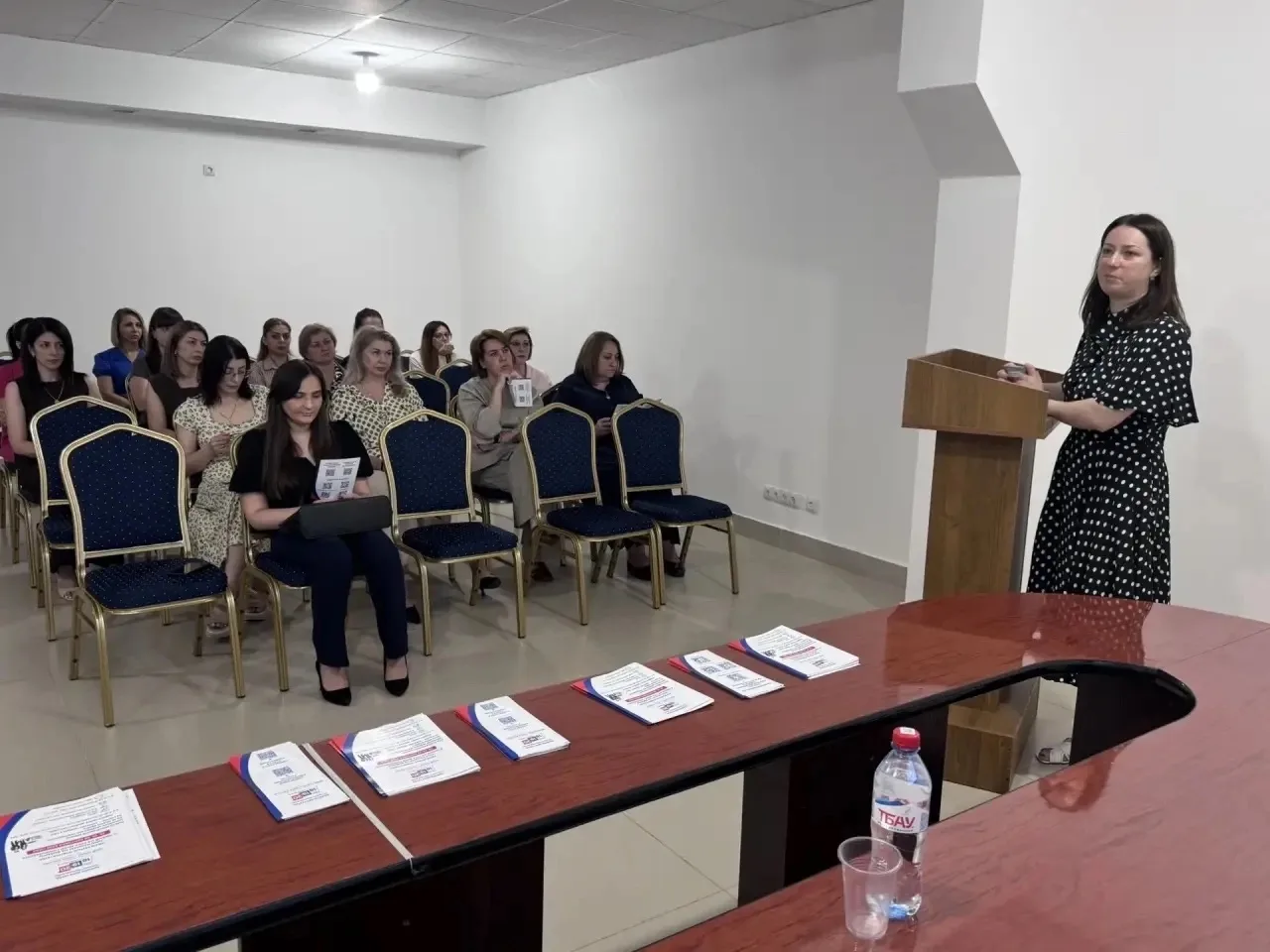 🤝 НОВЫЙ ФОРМАТ РАБОТЫ: МФЦ И ИЗБИРАТЕЛЬНАЯ КОМИССИЯ — ДИАЛОГ ДЛЯ КАЖДОГО!

Вчера в МФЦ Северной Осе