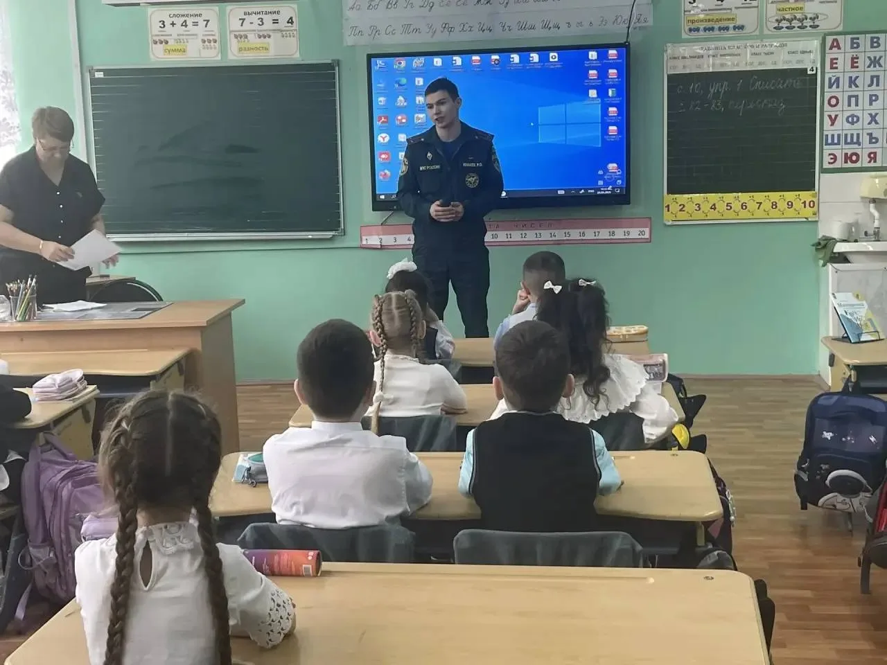 В рамках подготовки к пожароопасному сезону 2026 года в нашей школе прошла серия важных мероприятий.