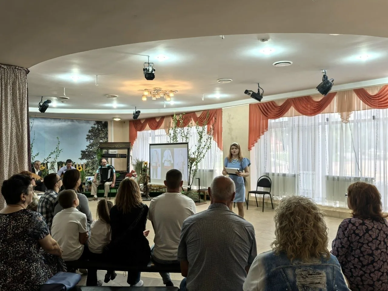 ✨ В Белгородском муниципальном округе отметили День косоворотки! Этот праздник - не просто дань моде