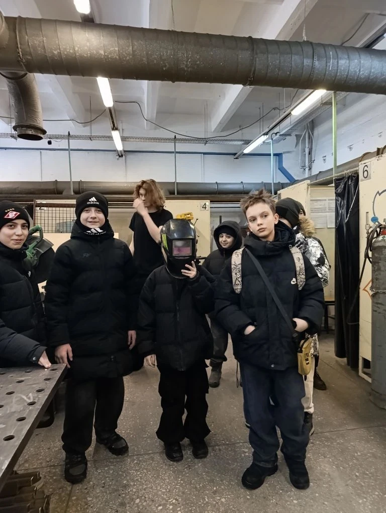 Взгляд в будущее: Ученики школы №16 г. Балашиха на Чемпионате «Профессионалы – 2026»  Как превратить